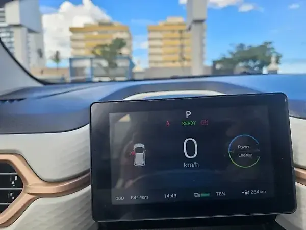 JAC E-JS1 - Imagem 6
