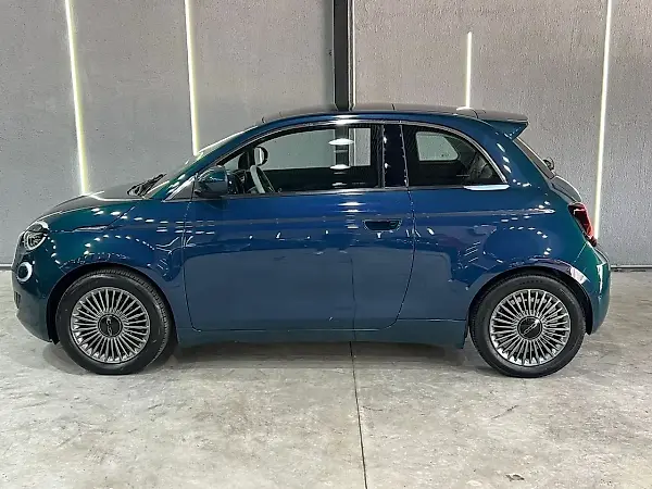 Fiat 500e - Imagem 8