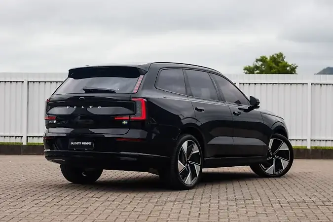 Volvo Ex90 - Imagem 2