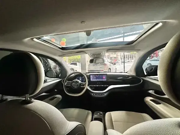 Fiat 500e - Imagem 4