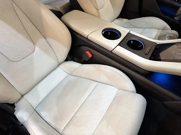 Porsche Taycan - Imagem 20