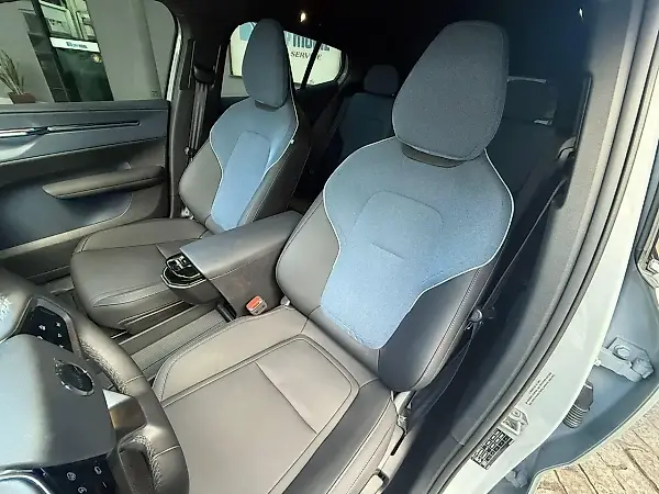 Volvo EX30 - Imagem 8