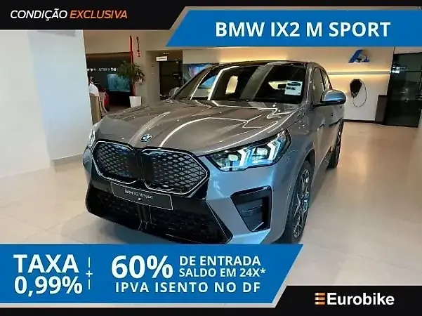 BMW IX2 - Imagem 1