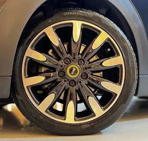 Mini Cooper SE - Imagem 3