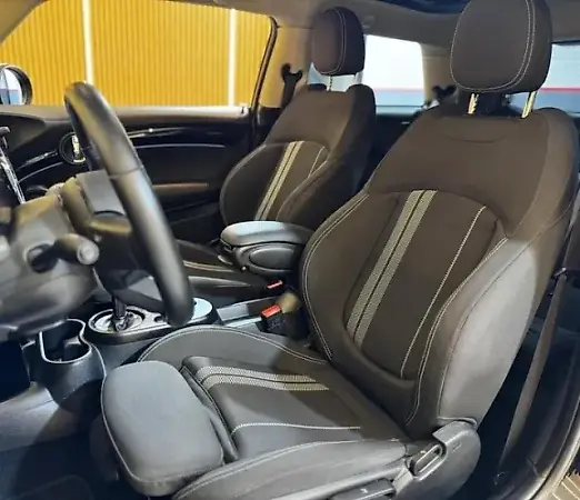 Mini Cooper SE - Imagem 10
