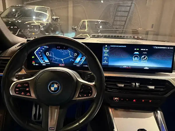BMW I4 Edrive35 - Imagem 15