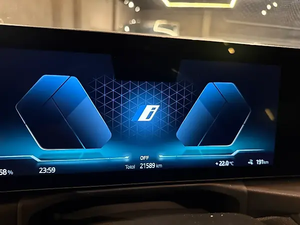 BMW I4 Edrive35 - Imagem 17