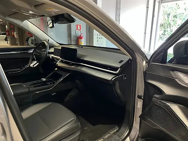GWM Haval H6 Plug-in Hybrid - Imagem 17