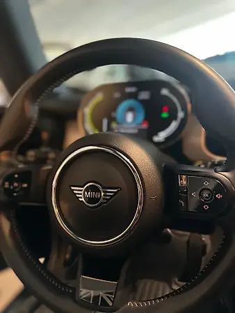 Mini Cooper SE - Imagem 7