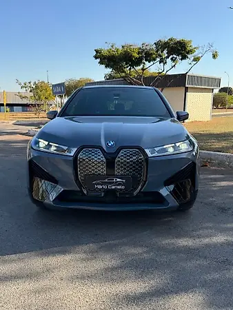 BMW Ix - Imagem 10