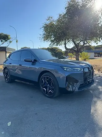 BMW Ix - Imagem 18