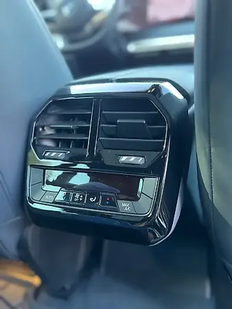 BMW Ix - Imagem 19
