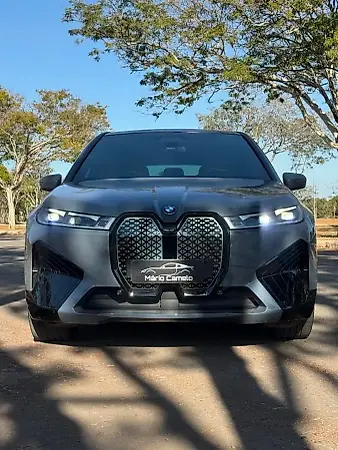 BMW Ix - Imagem 1