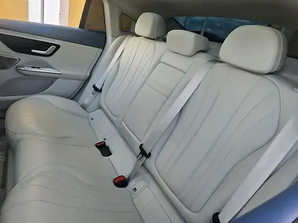 Mercedes Eqe 300 - Imagem 8