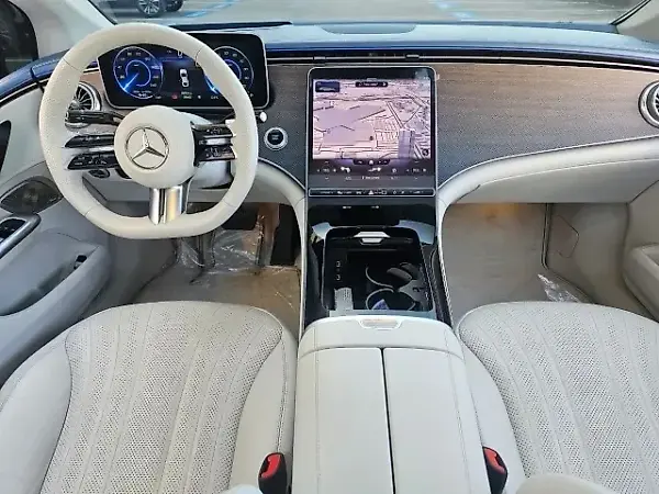 Mercedes Eqe 300 - Imagem 10