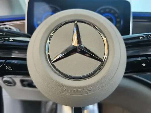 Mercedes Eqe 300 - Imagem 12