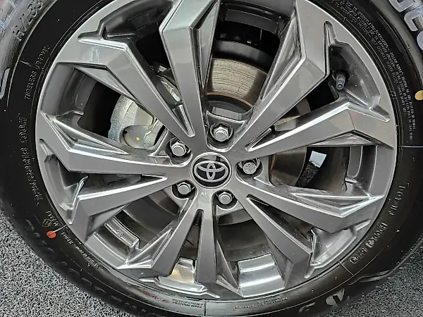 Toyota Rav4 - Imagem 16