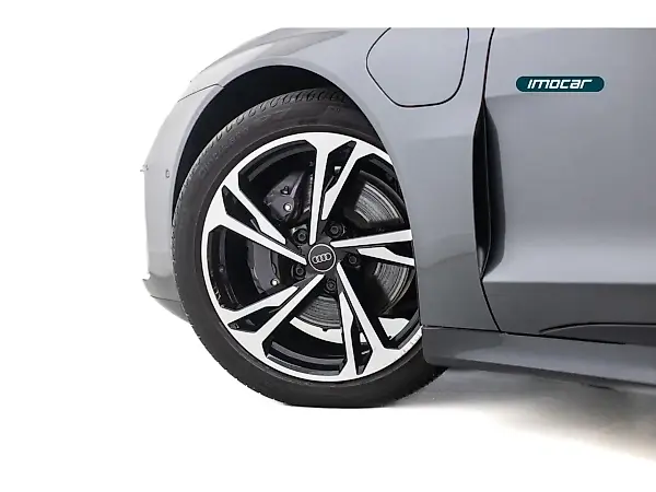 Audi E-tron  GT - Imagem 10