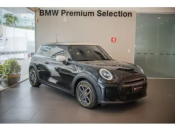 Mini Cooper SE - Imagem 1