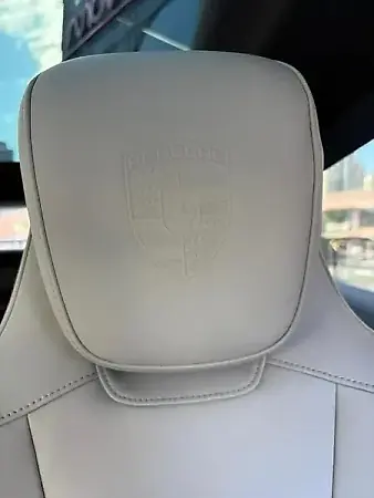 Porsche Taycan - Imagem 10