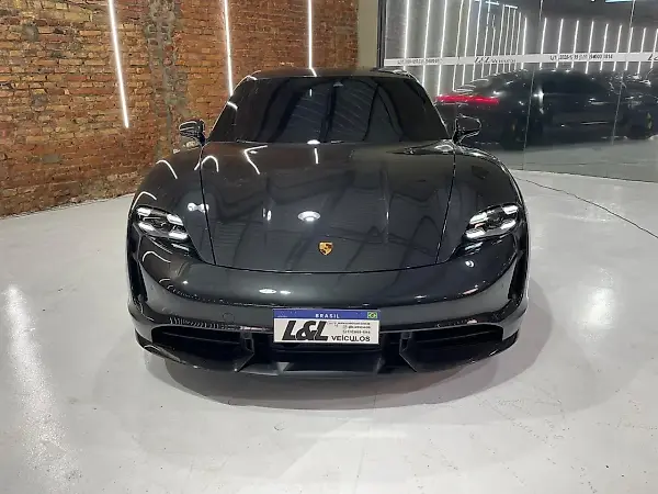 Porsche Taycan - Imagem 2