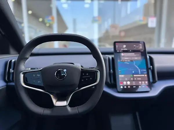 Volvo EX30 - Imagem 18