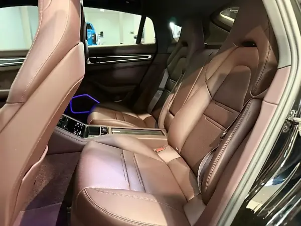Porsche Panamera 4 E-hybrid - Imagem 15