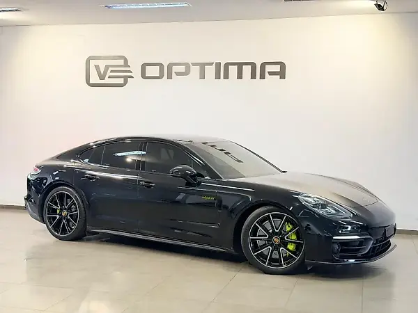 Porsche Panamera 4 E-hybrid - Imagem 2