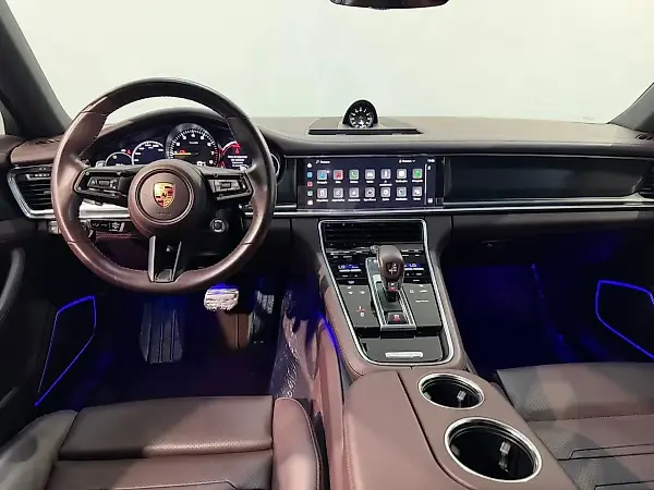 Porsche Panamera 4 E-hybrid - Imagem 7
