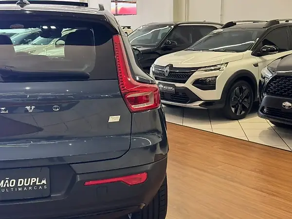 Volvo XC40 - Imagem 4