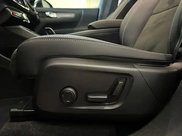 Volvo XC40 - Imagem 12