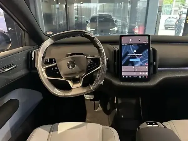 Volvo EX30 - Imagem 8