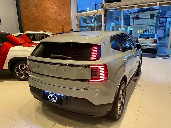 Volvo EX30 - Imagem 7