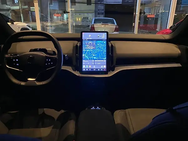 Volvo EX30 - Imagem 8