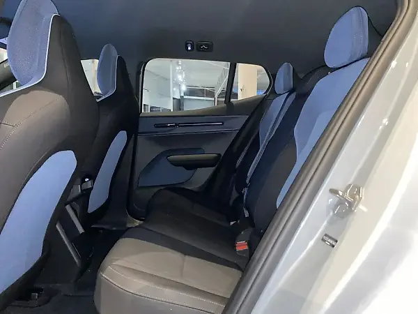 Volvo EX30 - Imagem 10
