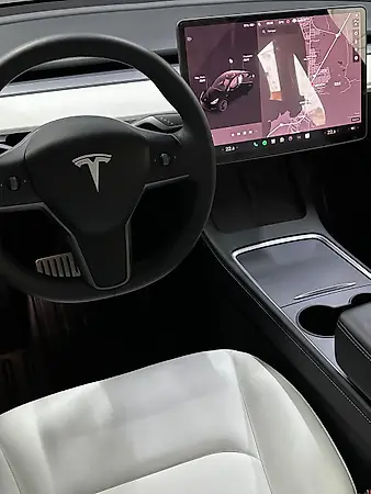 Tesla Model Y - Imagem 5