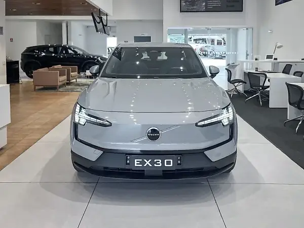 Volvo EX30 - Imagem 2