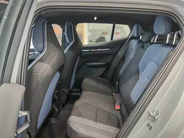 Volvo EX30 - Imagem 8