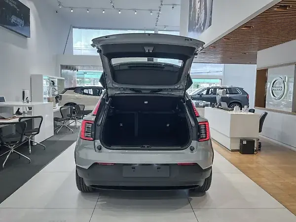 Volvo EX30 - Imagem 15