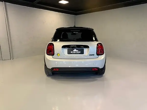 Mini Cooper SE - Imagem 5