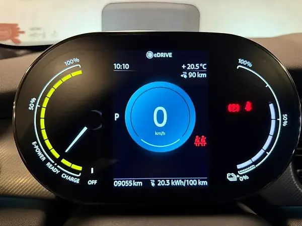 Mini Cooper SE - Imagem 10