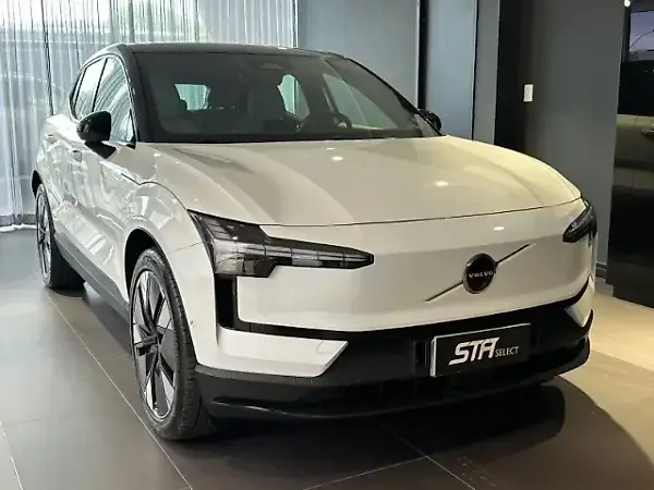 Volvo EX30 - Imagem 1