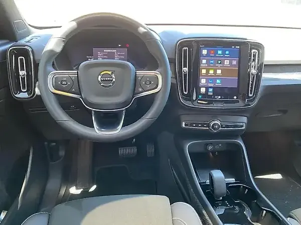 Volvo C40 Recharge - Imagem 15