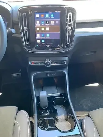 Volvo C40 Recharge - Imagem 13