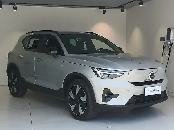 Volvo XC40 Recharge - Imagem 3
