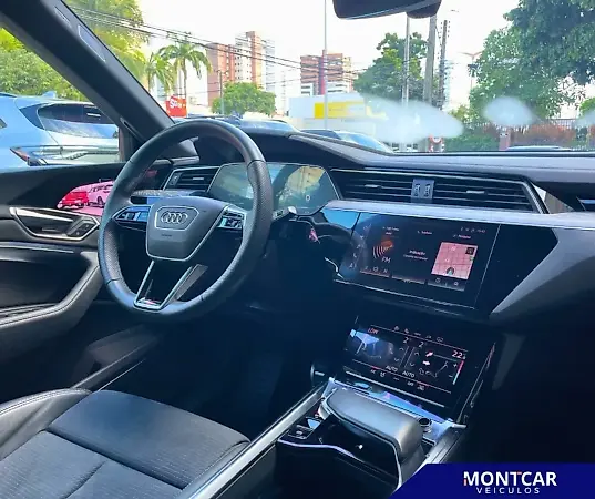 Audi Q8 E-tron - Imagem 12