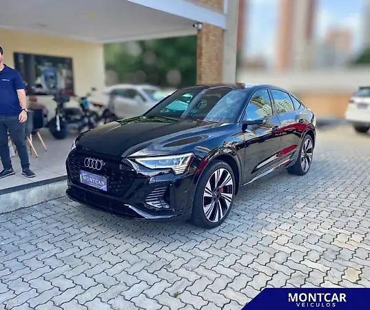 Audi Q8 E-tron - Imagem 1