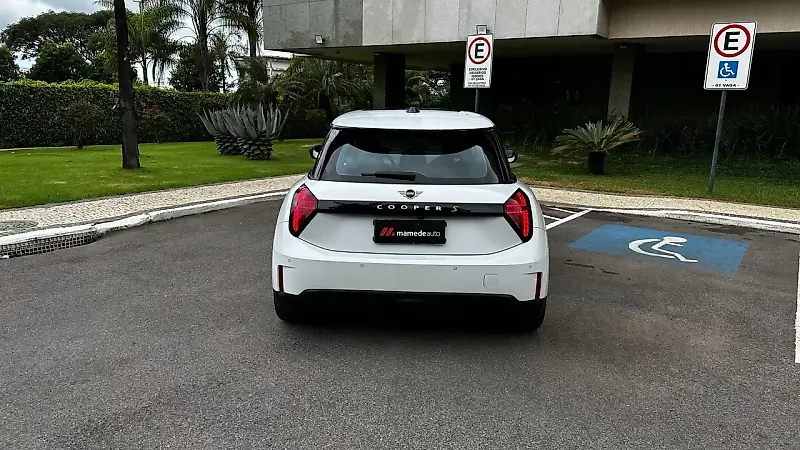 Mini Cooper SE - Imagem 6