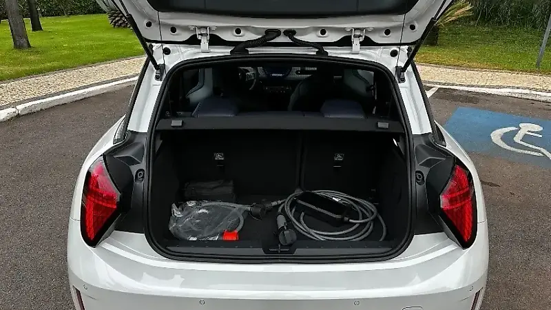 Mini Cooper SE - Imagem 12