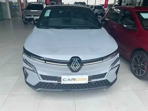 Renault Megane E-tech Electric - Imagem 2